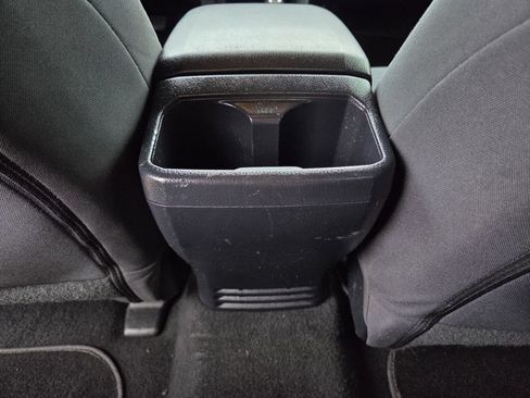 Used 2023 Toyota Tacoma SR5 RWD image 18