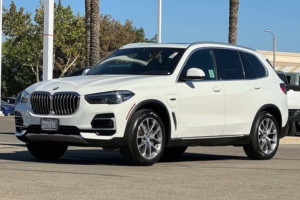 Used 2023 BMW X5 xDrive45e AWD/4WD image 10