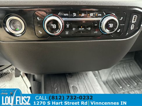 Used 2024 GMC Sierra 1500 Elevation image 29