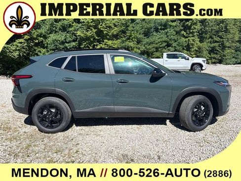 New 2026 Chevrolet Trax LT w/ Driver Confidence Package FWD image 15