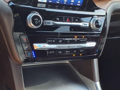 Certified 2022 Ford Explorer King Ranch AWD/4WD image 19