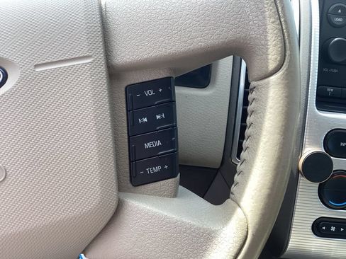 Used 2007 Ford Edge SEL AWD/4WD image 14