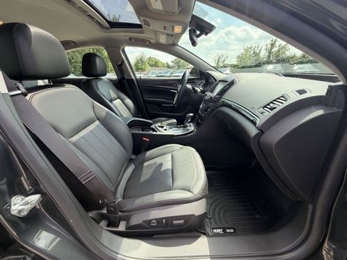 Used 2016 Buick Regal Premium FWD image 31