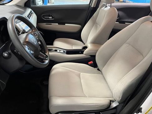 Used 2022 Honda HR-V EX image 21