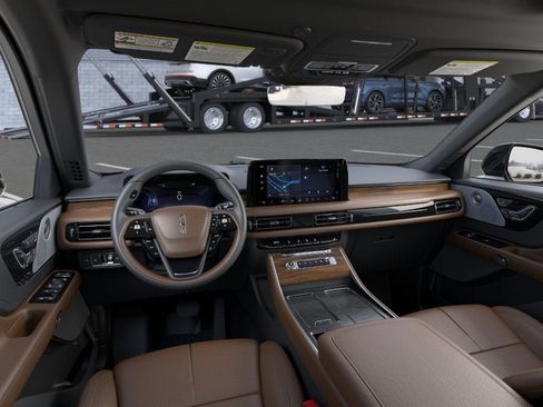 New 2026 Lincoln Aviator Reserve AWD/4WD image 9