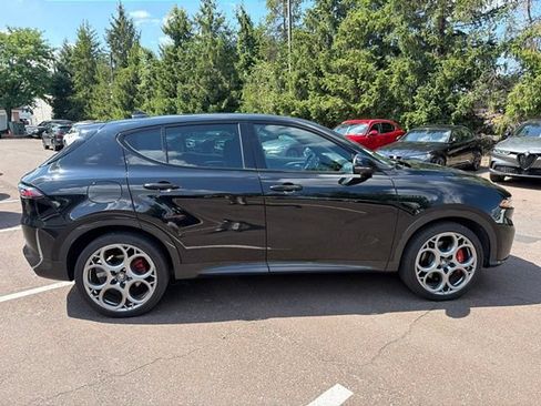 Used 2024 Alfa Romeo Tonale Veloce AWD/4WD image 10