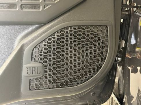Used 2024 Toyota Tacoma SR5 AWD/4WD image 26