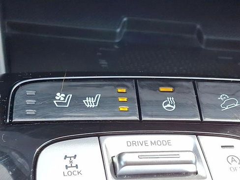 Certified 2023 Hyundai Tucson Limited AWD/4WD image 19