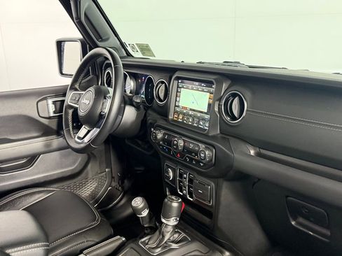 Used 2022 Jeep Wrangler Unlimited Sahara w/ Safety Group image 35