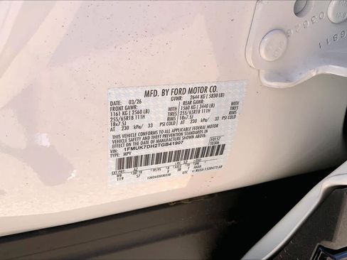 New 2026 Ford Explorer Active RWD image 21
