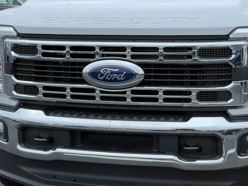 New 2025 Ford F450 XL w/ XL Chrome Package image 28