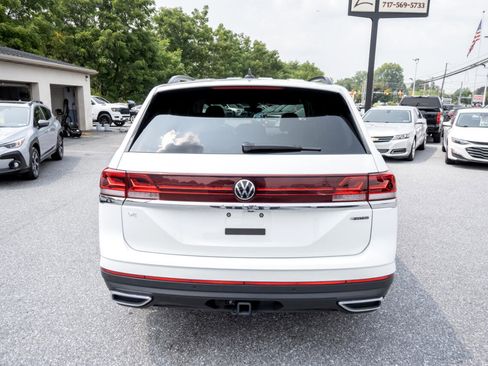 Used 2024 Volkswagen Atlas SE image 9