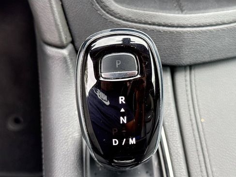 Used 2023 Cadillac XT5 Premium Luxury image 17