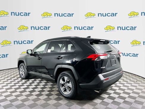 New 2025 Toyota RAV4 LE image 5