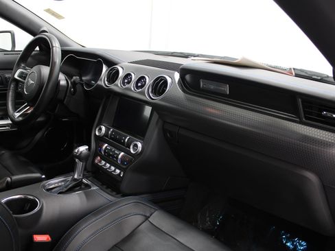 Used 2019 Ford Mustang GT Premium w/ GT Performance Package RWD image 21