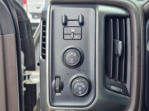 Used 2019 Chevrolet Silverado 2500 LTZ w/ Duramax Plus Package AWD/4WD image 19