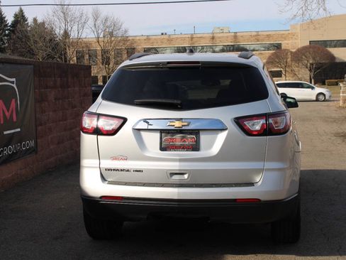 Used 2017 Chevrolet Traverse LS AWD/4WD image 8