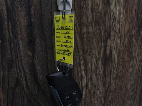 Used 2024 GMC Sierra 1500 Denali Ultimate image 28