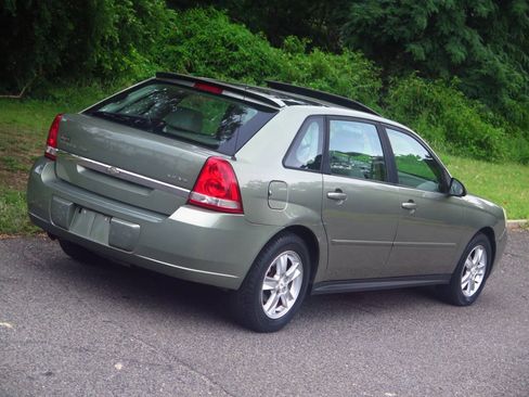 Used 2005 Chevrolet Malibu LS w/ Preferred Equipment Group FWD image 22