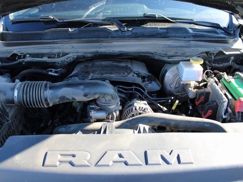 Used 2019 RAM 1500 Laramie image 15