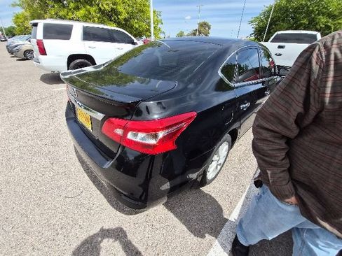 Used 2017 Nissan Sentra S w/ S Style Package FWD image 15