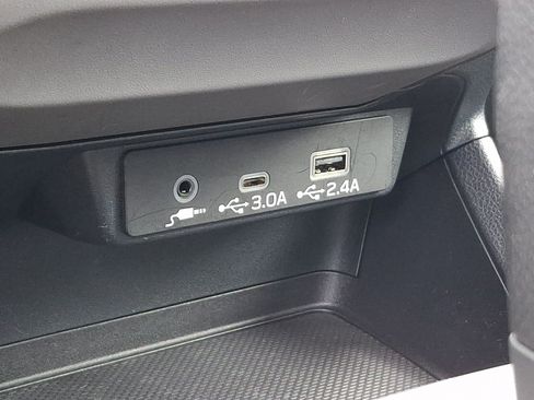 Certified 2024 Subaru Crosstrek 2.0i Premium AWD/4WD image 25