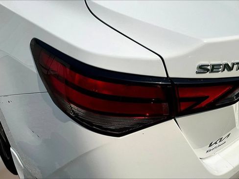 Used 2024 Nissan Sentra SV FWD image 21