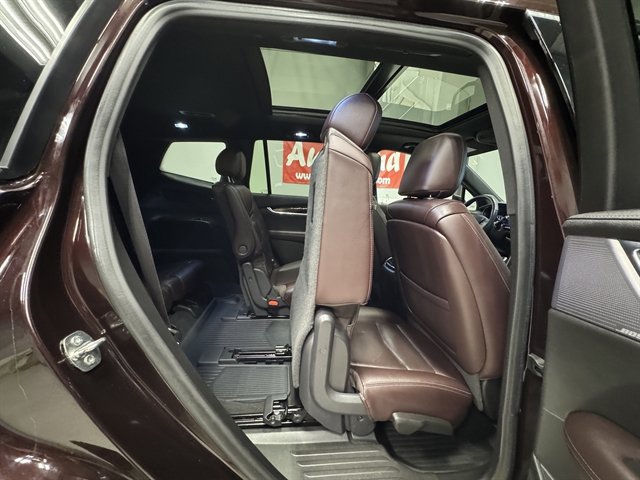 Used 2021 Cadillac XT6 Premium Luxury AWD/4WD image 19