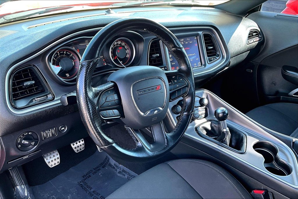 Used 2021 Dodge Challenger R/T Scat Pack RWD image 18