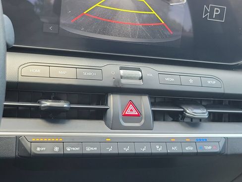 Used 2025 Kia K4 FWD image 25