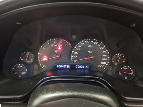 Used 2000 Chevrolet Corvette Coupe w/ Roof Pkg image 25