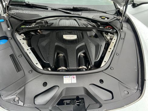 Used 2018 Porsche Panamera 4S image 20