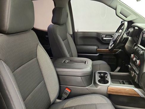 Used 2019 Chevrolet Silverado 1500 RST AWD/4WD image 23