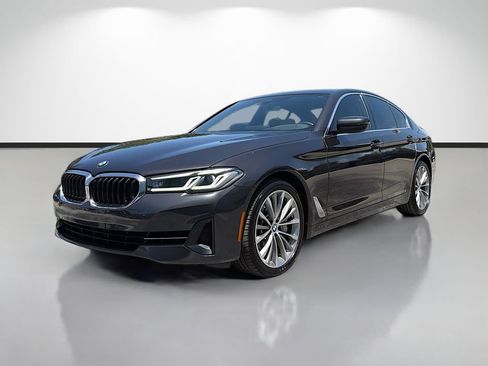 Used 2023 BMW 540i w/ Premium Package RWD image 7
