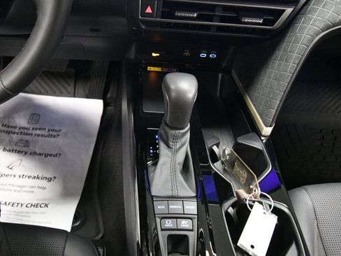 Certified 2025 Toyota Camry XLE FWD image 17