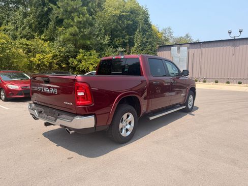 Used 2025 RAM 1500 Big Horn AWD/4WD image 4