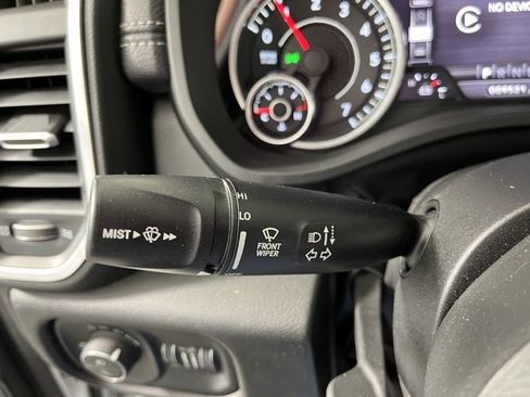 Used 2023 RAM 1500 Laramie image 22