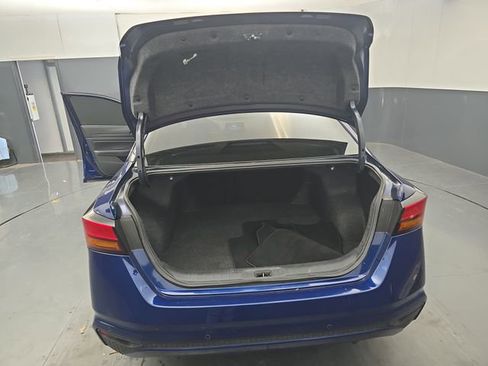 Used 2024 Nissan Altima 2.5 S FWD image 45