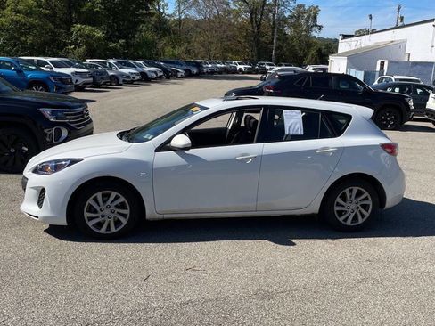Used 2012 MAZDA MAZDA3 i Touring image 2
