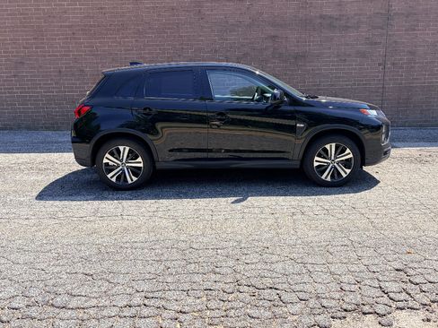 Used 2025 Mitsubishi Outlander Sport ES AWD/4WD image 6