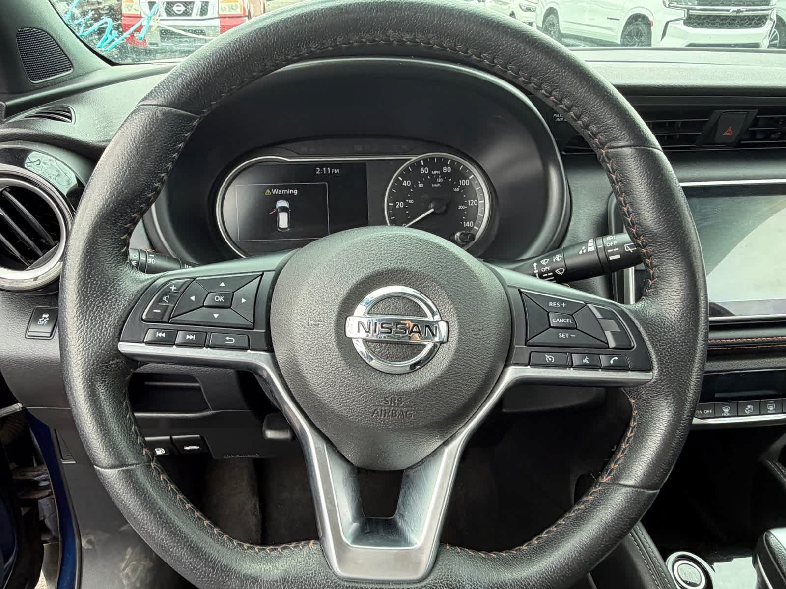 Certified 2019 Nissan Kicks SR FWD image 10