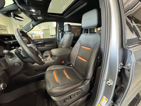 Used 2026 GMC Sierra 1500 AT4 w/ Technology Package AWD/4WD image 19