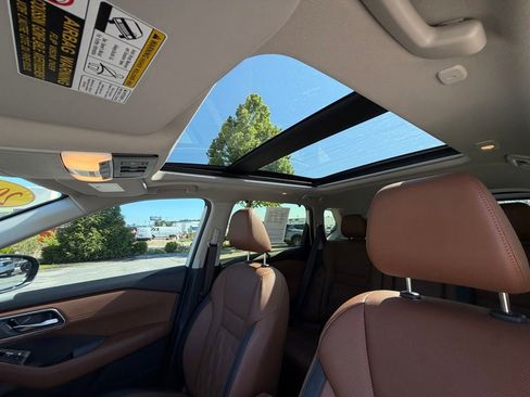 Certified 2025 Nissan Rogue Platinum w/ Tech Package FWD image 26