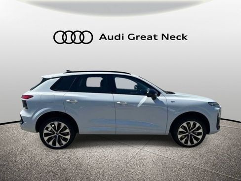 New 2026 Audi Q3 quattro 2.0T AWD/4WD image 22