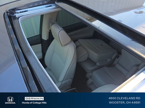 New 2026 Honda Odyssey Touring image 5