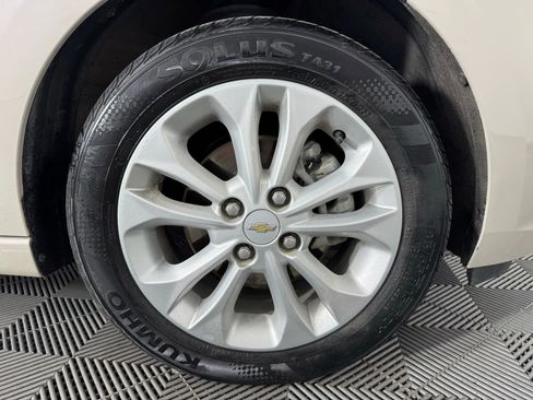 Used 2021 Chevrolet Spark LT image 41