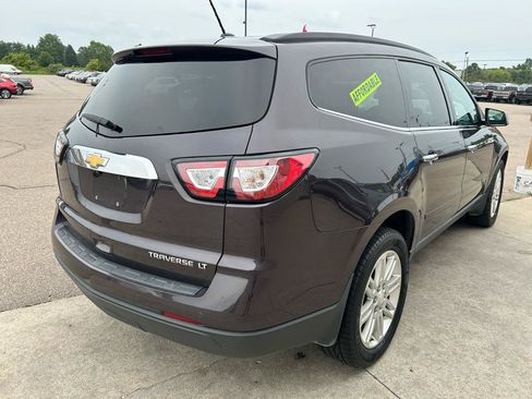 Used 2015 Chevrolet Traverse LT w/ Style and Technology Package FWD image 5