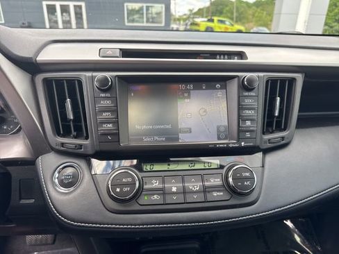 Used 2018 Toyota RAV4 Limited w/ Protection Package AWD/4WD image 15