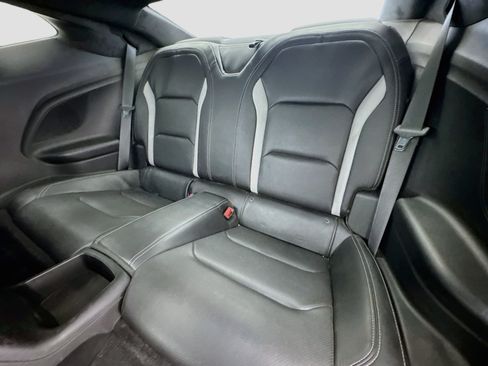 Used 2021 Chevrolet Camaro SS RWD image 15