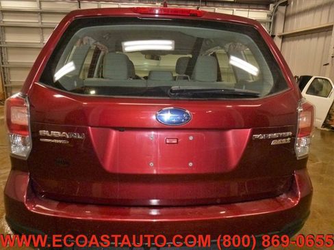 Used 2017 Subaru Forester 2.5i image 8